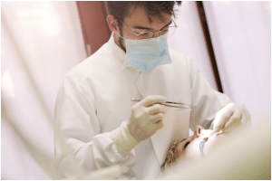 Difference Between Clear braces and Invisalign treatment